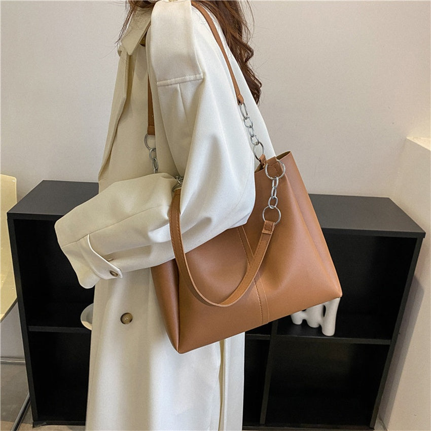 Contrast Elegant Shoulder Bag