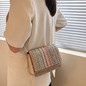 Minimalist Yet Fashionable Ladies' Bag